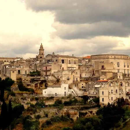 Appartement Da Noi. Nella Citta Dell'acqua E Della Pietra. Gravina in Puglia