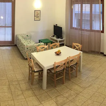 Da Noi. Nella Citta Dell'acqua E Della Pietra. Apartment